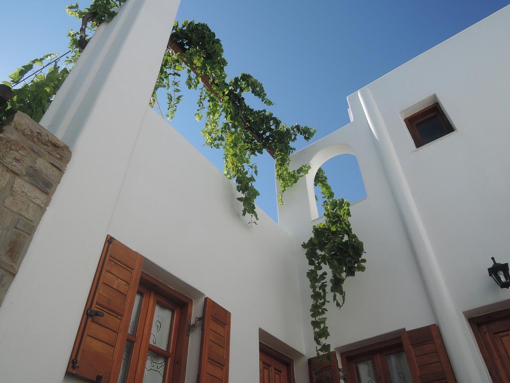 Mitsi Studios Náousa Exterior photo